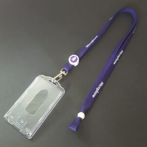 รับผลิต สายคล้องบัตรพนักงาน สายห้อยบัตร สกรีน ตัวนูน โลโก้เรซิ่น 1 จุด