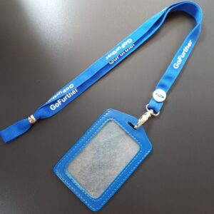 รับผลิต สายคล้องบัตรพนักงาน สายห้อยบัตร สกรีน ตัวนูน โลโก้เรซิ่น 1 จุด