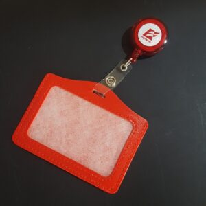 โยโย่ติดบัตรสีแดง Fujitrans