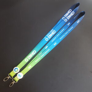 รับผลิต สายคล้องบัตรพนักงาน สายห้อยบัตร สอดสี พิมพ์ซับลิเมชั่น ไล่สี เขียว ฟ้า น้ำเงิน