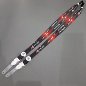 โรงงาน สายคล้องบัตร สายห้อยป้าย สรีนชื่อ สอดสี พิมพ์ซับลิเมชั่น สีดำ แดง