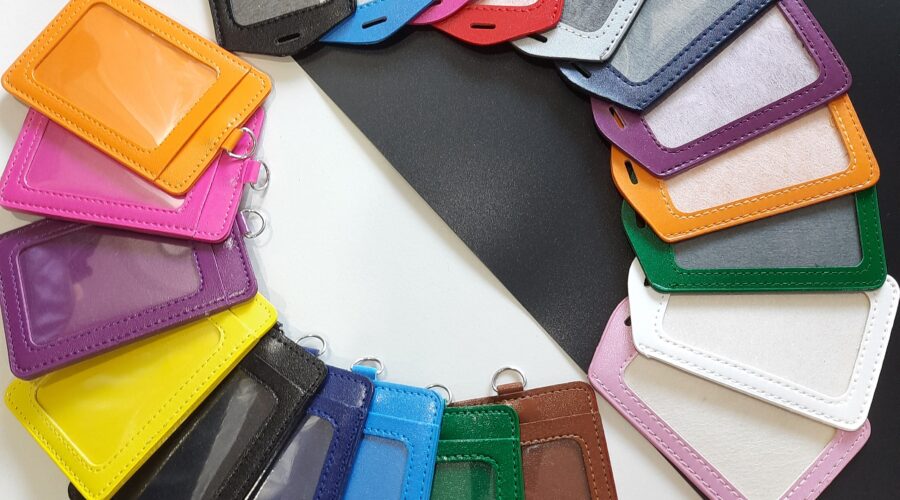 ซองหนังใส่บัตรหลากสี