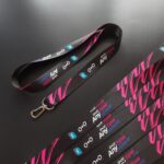 สายคล้องวันสัน Watsons รับออกแบบ ผลิต สายคล้องบัตร สายห้อยป้าย สรีนชื่อ สอดสี พิมพ์ซับลิเมชั่น สีดำ