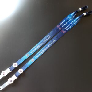 รับออกแบบ ผลิต สายคล้องบัตร สายห้อยป้าย สรีนชื่อ สอดสี พิมพ์ซับลิเมชั่น สีน้ำเงิน