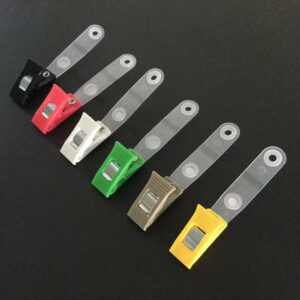 ตัวหนีบบัตรติดหน้าอก