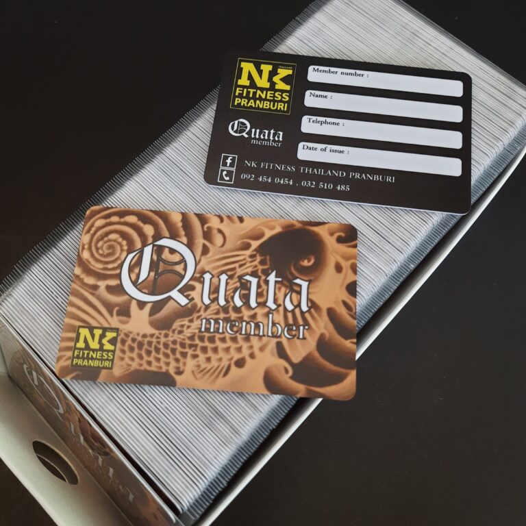 พิมพ์บัตรสมาชิกฟิตเนส Fitness มีแถบเซ็นชื่อ บัตรสีดำ ลัตรพลาสติกแข็ง พิมพ์ 4 สี 2 หน้า