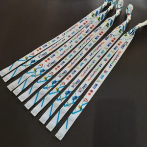 สายคล้องแมสซับลิเมชั่น สีขาว สกรีนโลโก้ Chevron ของที่ระลึกงานประชุมสัมมนา