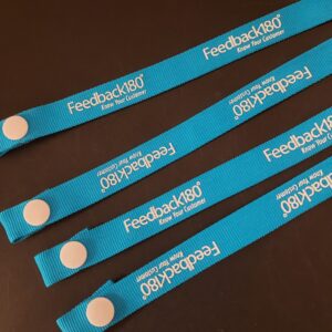 สายคล้องแมส สีฟ้า ซิลค์สกรีนโลโก้บริษัท ชื่อหน่วยงาน แจกพนักงาน