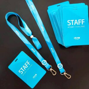 บัตรสต๊าฟ บัตรstaff staff badge exhibition badge ป้ายแขวนเข้างาน พร้อมสายคล้อง สีฟ้า บัตรใหญ่ขนาด 8x12cm.